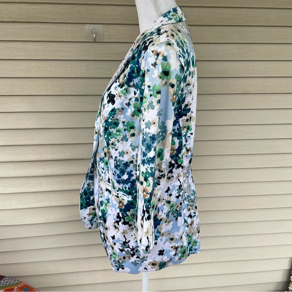 Coldwater Creek Floral Blazed Size 12 - Picture 5 of 12